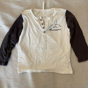 Boys Rylee + Cru long sleeve tee. Size 4-5year. Great condition!